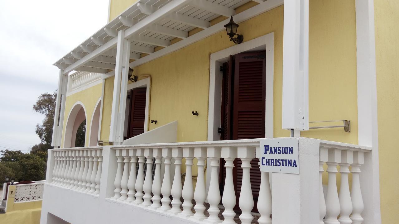 Christina Pension Karterados  Luaran gambar